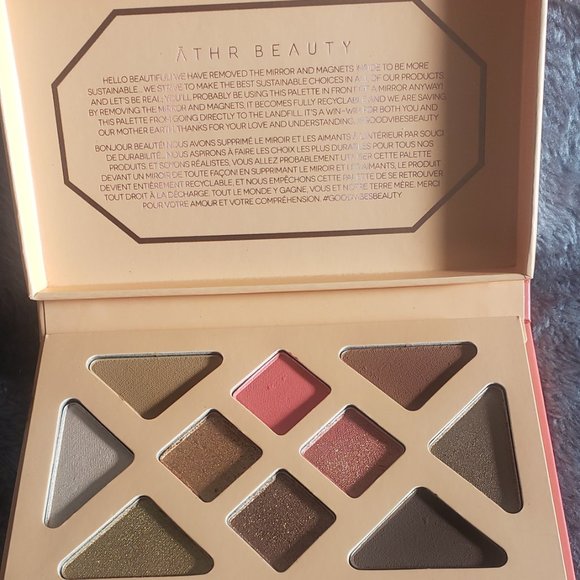 ATHR BEAUTY Desert Sunset Palette $50 - Picture 3 of 12